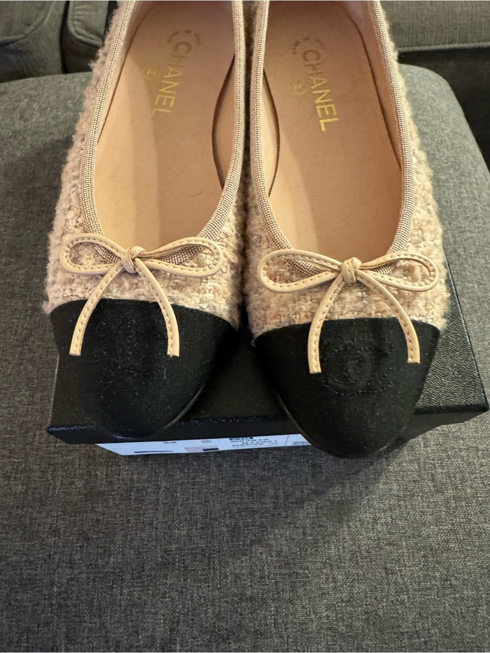 NIB CHANEL Pink Tweed Ballet Flats with Black Cap Toe Size 38